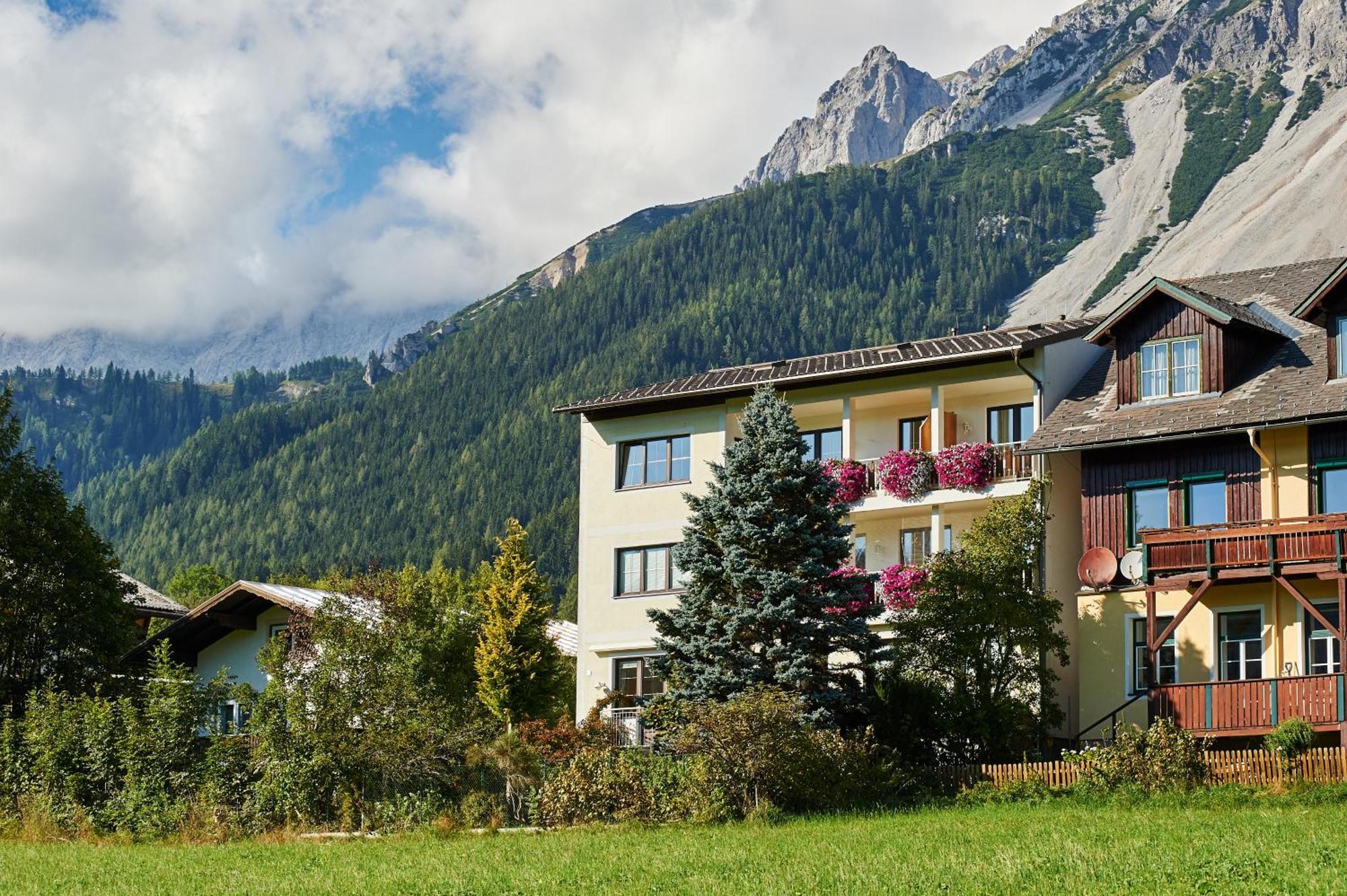Gaestehaus Herma Ramsau am Dachstein Esterno foto